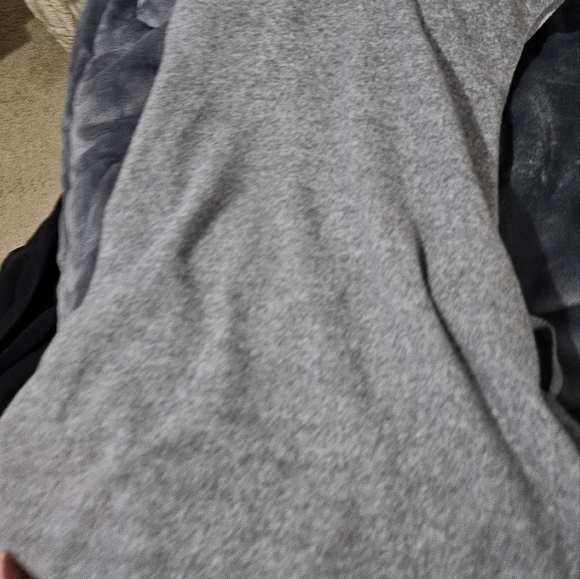 Zara sleevless turtleneck style sweater - Picture 7 of 7